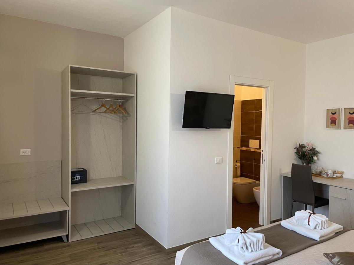 Porta Santa Croce Hotel Florence Ngoại thất bức ảnh